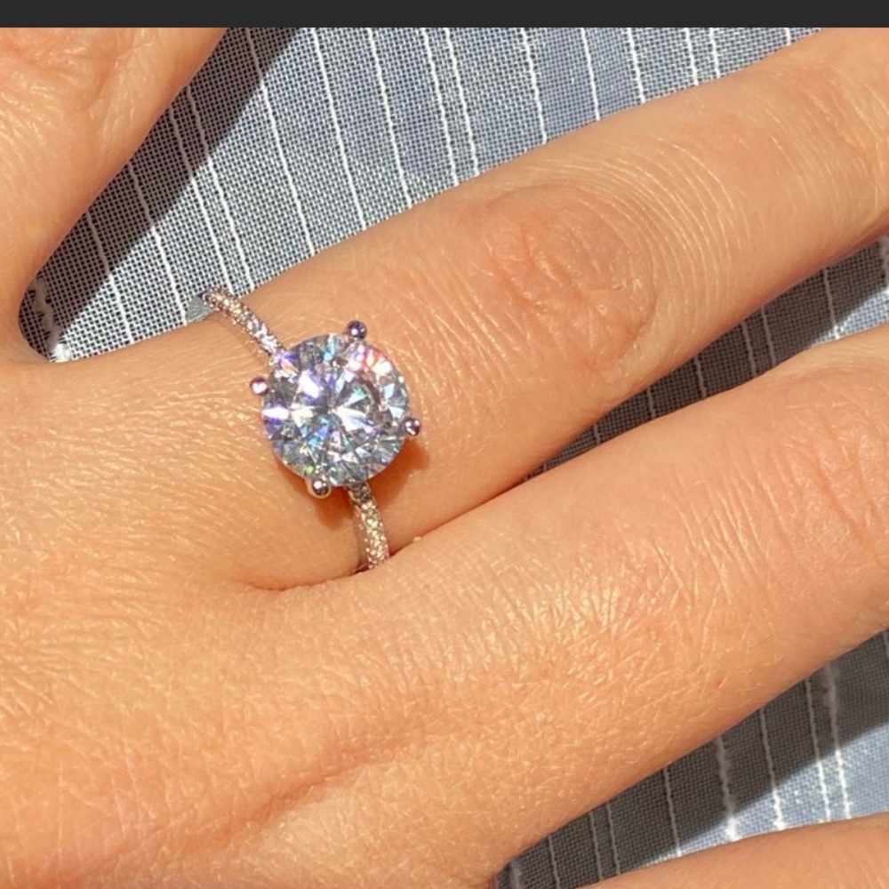 Solitaire 3CT diamond ring - Picture 9 of 11